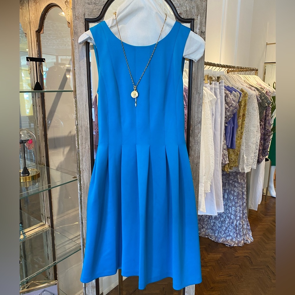 Adorable blue dress. Great for any occasion.